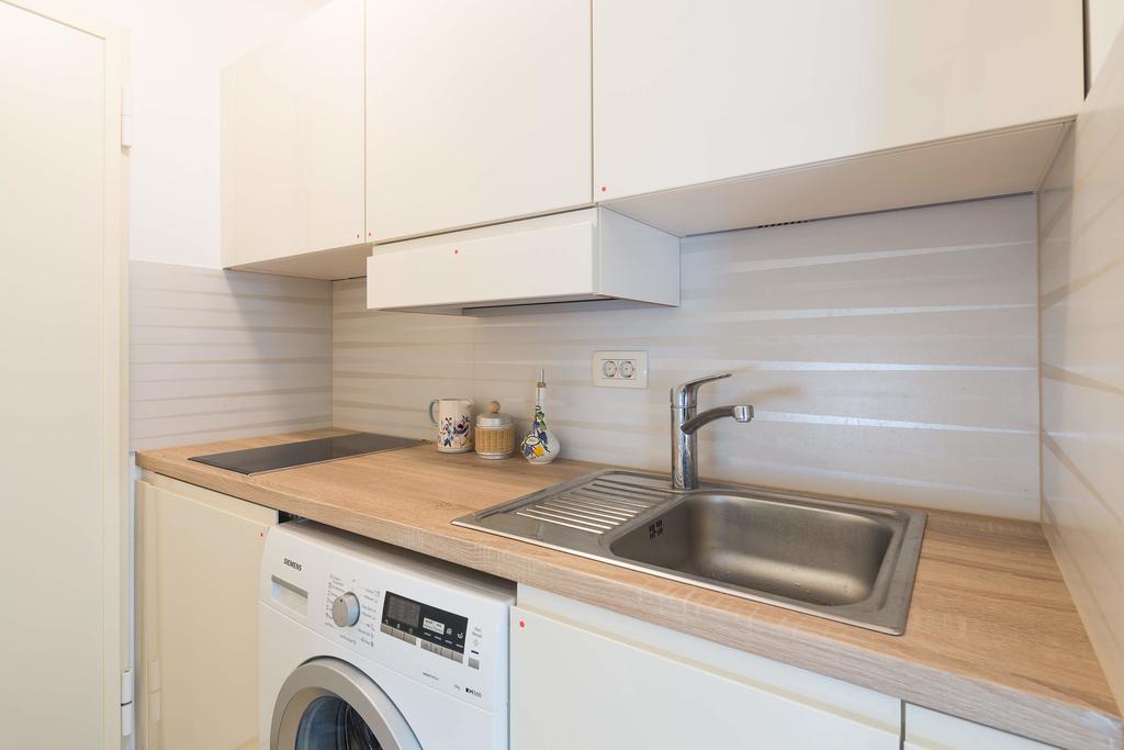 Phoenix Studio Apartment Сплит Экстерьер фото
